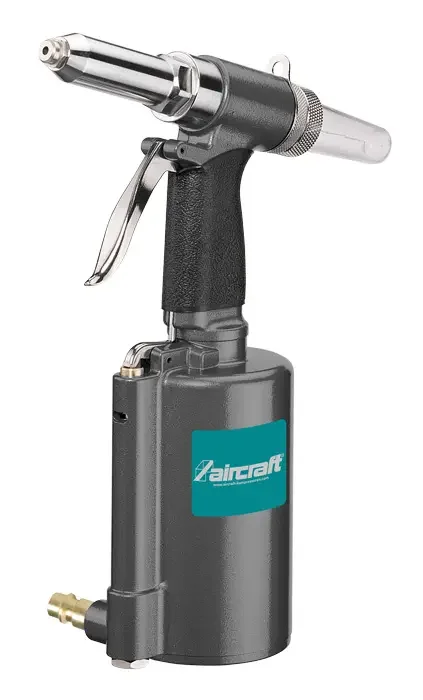 boukal1-3028776