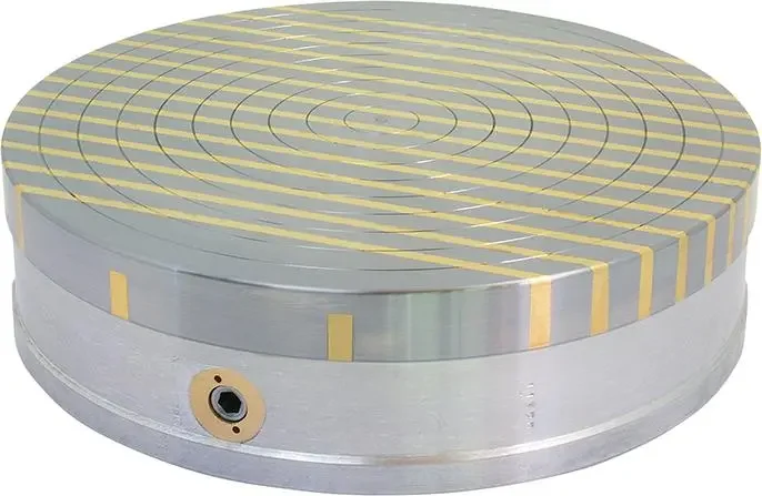 boukal1-3302317