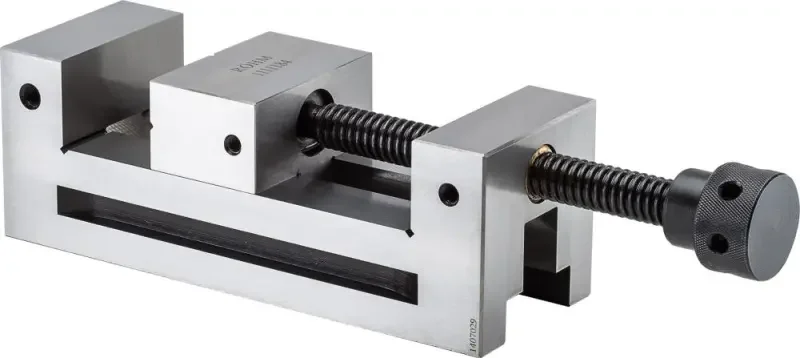 boukal1-3325480