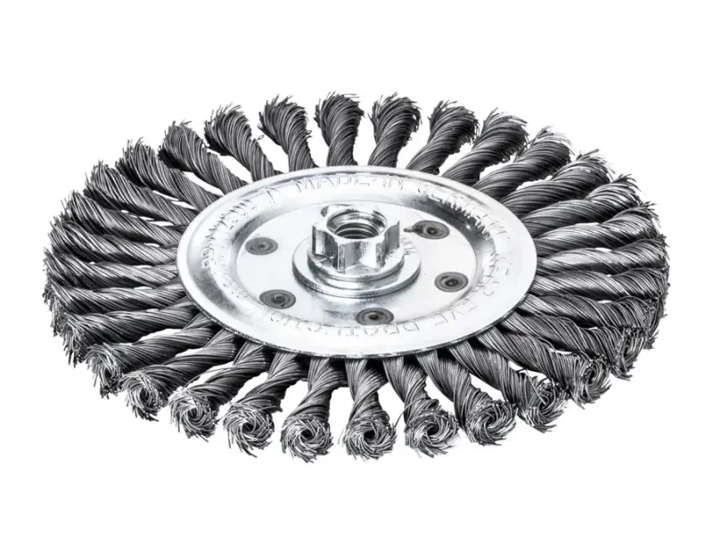 boukal2-3330032